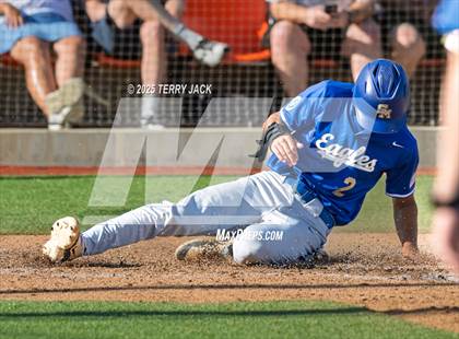 Thumbnail 1 in Huntington Beach vs Santa Margarita (CIF SS DIV 1 Round 2) photogallery.