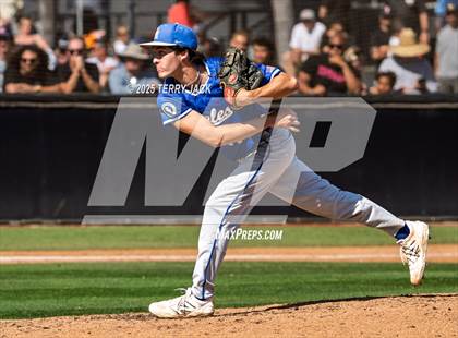 Thumbnail 1 in Huntington Beach vs Santa Margarita (CIF SS DIV 1 Round 2) photogallery.