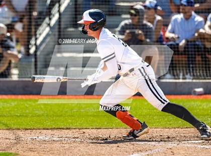 Thumbnail 2 in Huntington Beach vs Santa Margarita (CIF SS DIV 1 Round 2) photogallery.