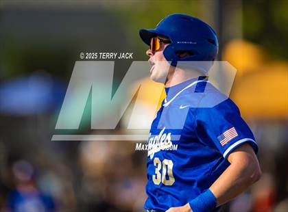 Thumbnail 3 in Huntington Beach vs Santa Margarita (CIF SS DIV 1 Round 2) photogallery.