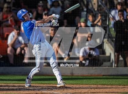 Thumbnail 2 in Huntington Beach vs Santa Margarita (CIF SS DIV 1 Round 2) photogallery.