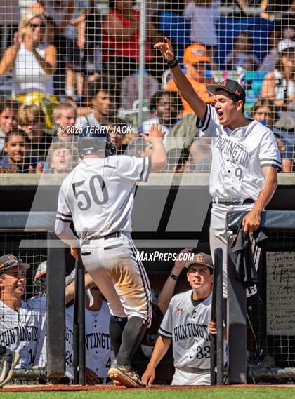 Thumbnail 3 in Huntington Beach vs Santa Margarita (CIF SS DIV 1 Round 2) photogallery.