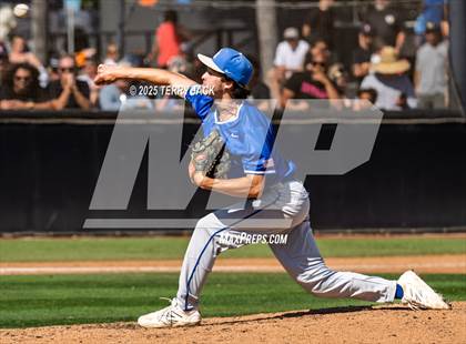 Thumbnail 3 in Huntington Beach vs Santa Margarita (CIF SS DIV 1 Round 2) photogallery.