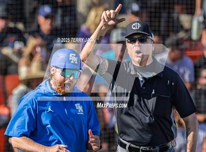 Thumbnail 1 in Huntington Beach vs Santa Margarita (CIF SS DIV 1 Round 2) photogallery.