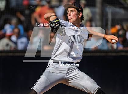 Thumbnail 3 in Huntington Beach vs Santa Margarita (CIF SS DIV 1 Round 2) photogallery.