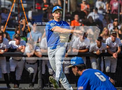 Thumbnail 1 in Huntington Beach vs Santa Margarita (CIF SS DIV 1 Round 2) photogallery.