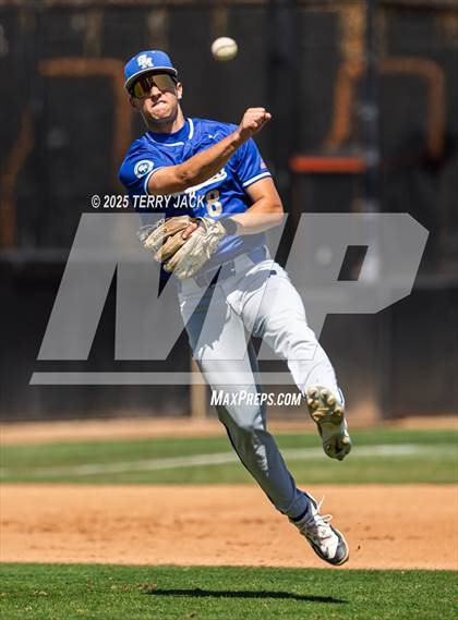 Thumbnail 2 in Huntington Beach vs Santa Margarita (CIF SS DIV 1 Round 2) photogallery.