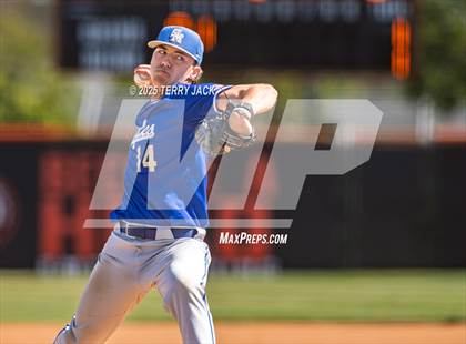 Thumbnail 1 in Huntington Beach vs Santa Margarita (CIF SS DIV 1 Round 2) photogallery.