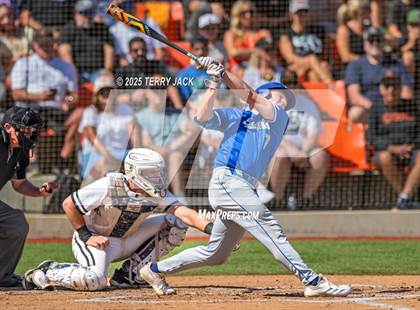 Thumbnail 3 in Huntington Beach vs Santa Margarita (CIF SS DIV 1 Round 2) photogallery.