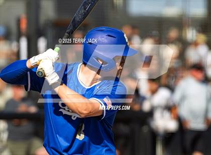 Thumbnail 1 in Huntington Beach vs Santa Margarita (CIF SS DIV 1 Round 2) photogallery.