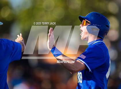 Thumbnail 1 in Huntington Beach vs Santa Margarita (CIF SS DIV 1 Round 2) photogallery.