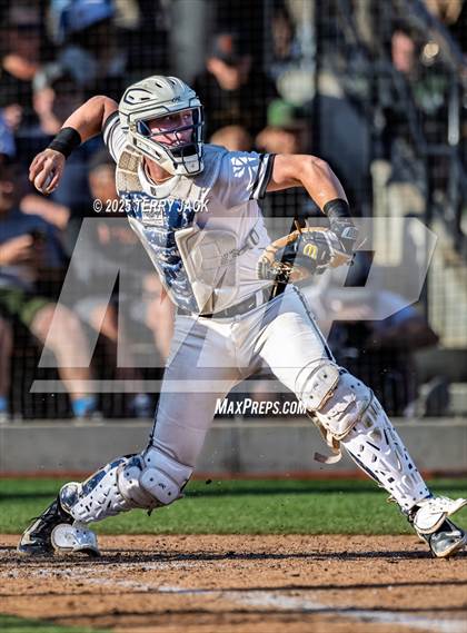 Thumbnail 2 in Huntington Beach vs Santa Margarita (CIF SS DIV 1 Round 2) photogallery.