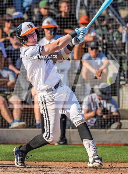 Thumbnail 1 in Huntington Beach vs Santa Margarita (CIF SS DIV 1 Round 2) photogallery.
