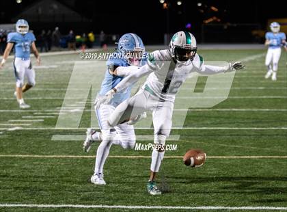 Thumbnail 3 in Oceanside vs. Corona del Mar (CIF SoCal D1-A Regional Final) photogallery.