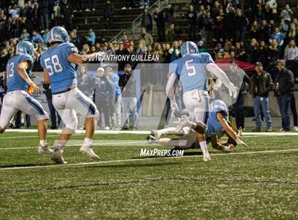 Thumbnail 2 in Oceanside vs. Corona del Mar (CIF SoCal D1-A Regional Final) photogallery.
