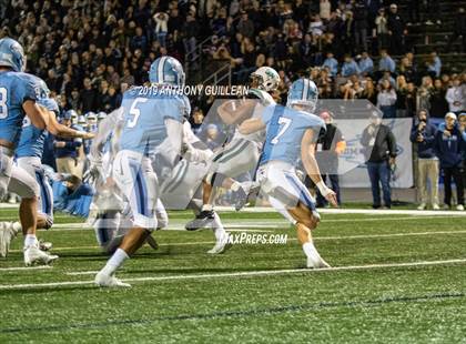 Thumbnail 1 in Oceanside vs. Corona del Mar (CIF SoCal D1-A Regional Final) photogallery.