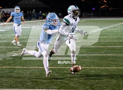 Thumbnail 2 in Oceanside vs. Corona del Mar (CIF SoCal D1-A Regional Final) photogallery.