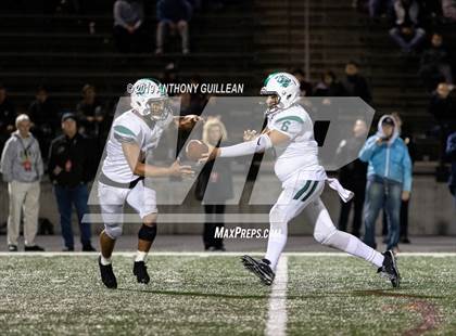 Thumbnail 2 in Oceanside vs. Corona del Mar (CIF SoCal D1-A Regional Final) photogallery.