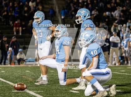 Thumbnail 1 in Oceanside vs. Corona del Mar (CIF SoCal D1-A Regional Final) photogallery.