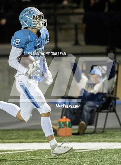 Thumbnail 3 in Oceanside vs. Corona del Mar (CIF SoCal D1-A Regional Final) photogallery.