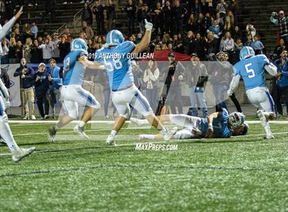 Thumbnail 1 in Oceanside vs. Corona del Mar (CIF SoCal D1-A Regional Final) photogallery.