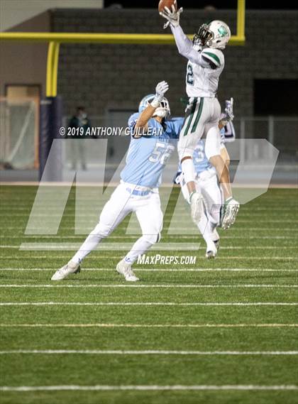 Thumbnail 3 in Oceanside vs. Corona del Mar (CIF SoCal D1-A Regional Final) photogallery.