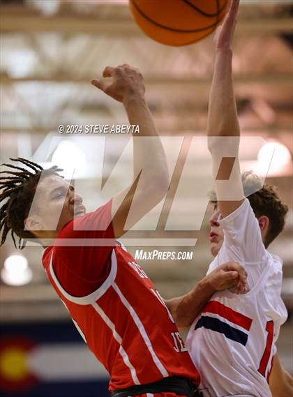 Thumbnail 1 in Regis Jesuit @ Chaparral photogallery.