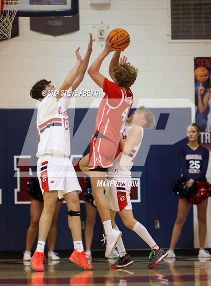 Thumbnail 2 in Regis Jesuit @ Chaparral photogallery.