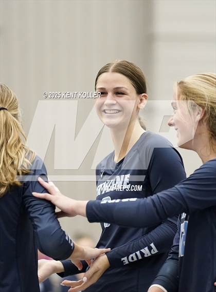 Thumbnail 2 in Flat Rock vs. Skyline (Beast of the East) photogallery.
