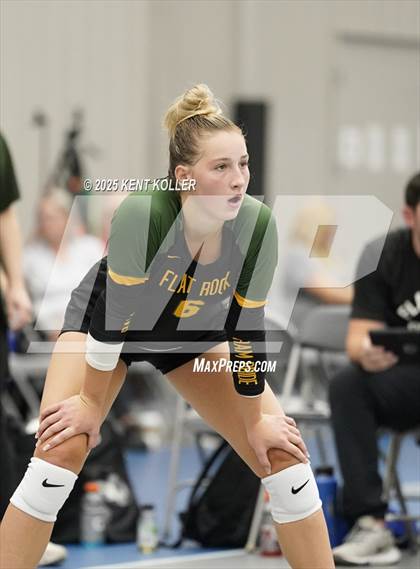 Thumbnail 1 in Flat Rock vs. Skyline (Beast of the East) photogallery.