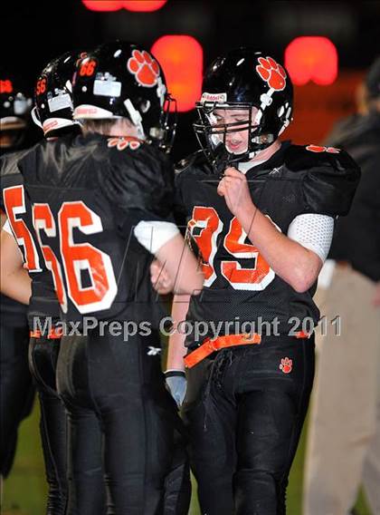 Thumbnail 1 in Ridgefield vs McMahon photogallery.