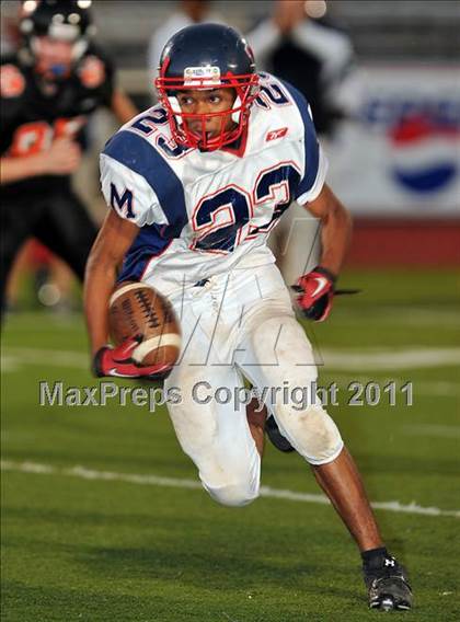 Thumbnail 2 in Ridgefield vs McMahon photogallery.
