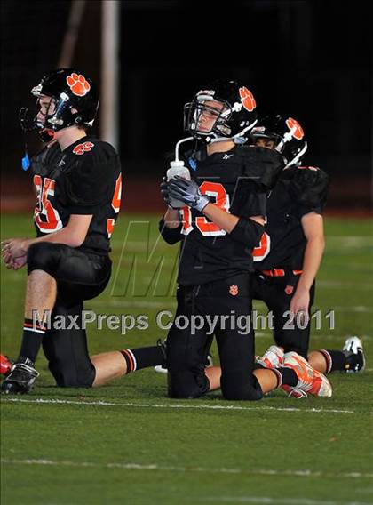 Thumbnail 2 in Ridgefield vs McMahon photogallery.