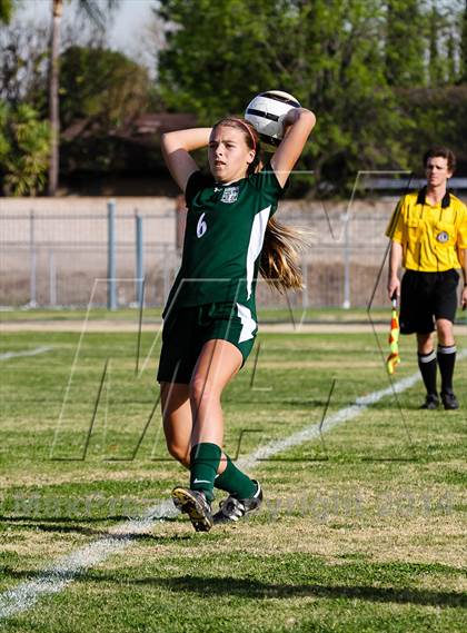 Thumbnail 2 in Garces @ Chaminade photogallery.