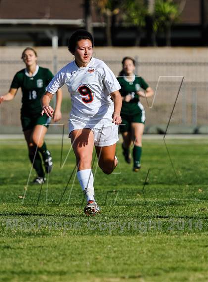 Thumbnail 2 in Garces @ Chaminade photogallery.
