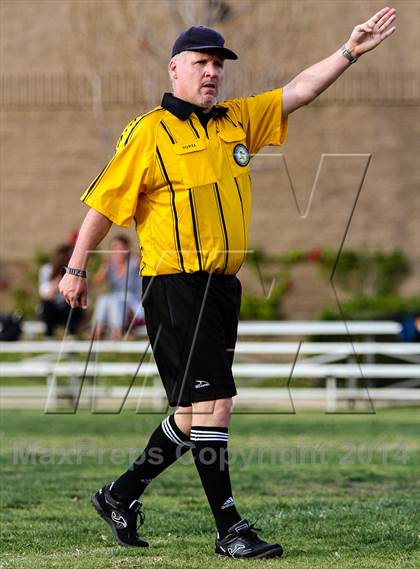 Thumbnail 2 in Garces @ Chaminade photogallery.