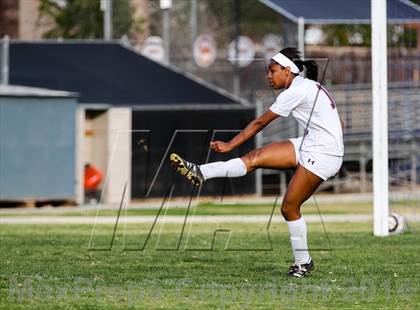 Thumbnail 3 in Garces @ Chaminade photogallery.
