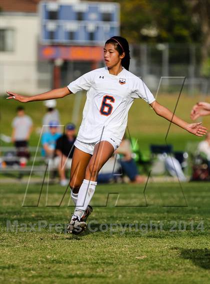 Thumbnail 2 in Garces @ Chaminade photogallery.