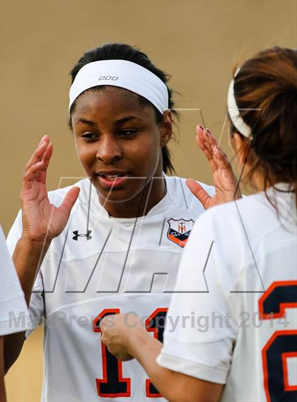 Thumbnail 3 in Garces @ Chaminade photogallery.
