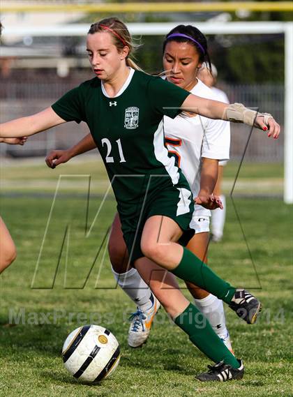 Thumbnail 3 in Garces @ Chaminade photogallery.