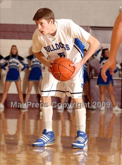 Thumbnail 2 in Vienna vs. Sparta (Sesser Holiday Tournament) photogallery.