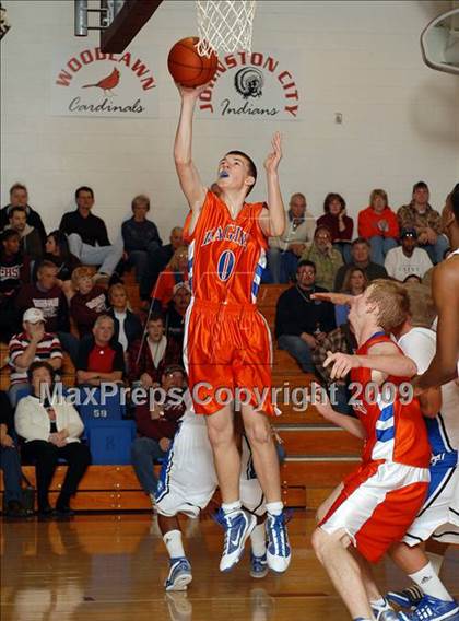 Thumbnail 2 in Vienna vs. Sparta (Sesser Holiday Tournament) photogallery.