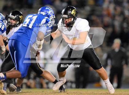 Thumbnail 1 in Berwick vs. West Feliciana (LHSAA 3A 2nd Round Playoff) photogallery.