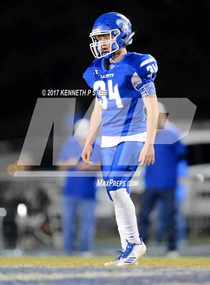 Thumbnail 2 in Berwick vs. West Feliciana (LHSAA 3A 2nd Round Playoff) photogallery.
