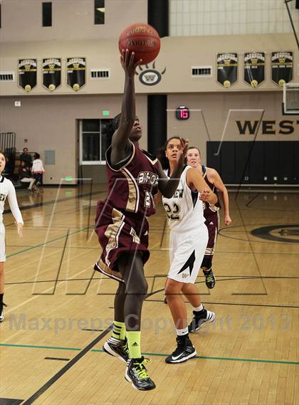 Thumbnail 3 in Bishop's @ Westview (So Cal Holiday Classic) photogallery.