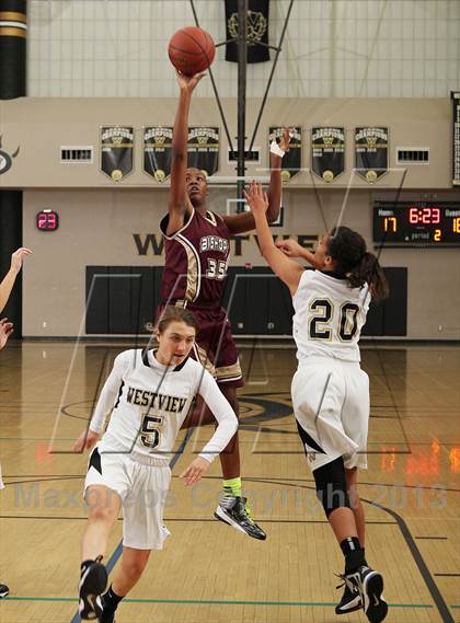 Thumbnail 3 in Bishop's @ Westview (So Cal Holiday Classic) photogallery.