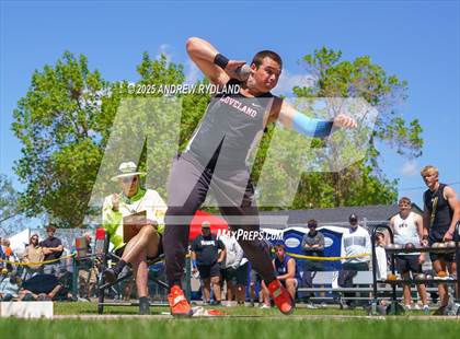 Thumbnail 2 in CHSAA 5A State Championships (Shotput Final) photogallery.