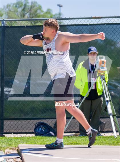 Thumbnail 2 in CHSAA 5A State Championships (Shotput Final) photogallery.