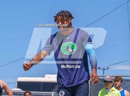 Thumbnail 2 in CHSAA 5A State Championships (Shotput Final) photogallery.