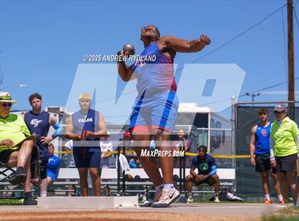 Thumbnail 2 in CHSAA 5A State Championships (Shotput Final) photogallery.